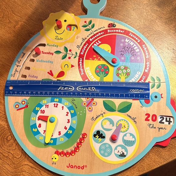 Wooden Calendar, Weather and Clock Classroom Learning Toy *As is - France - Picture 12 of 12